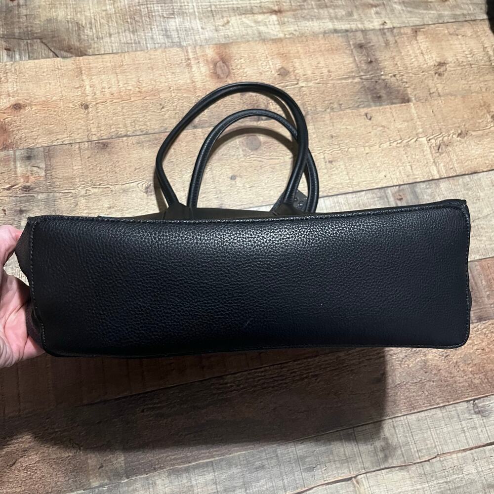 Cameleon Calypso  Women's Vegan Leather Concealed Carry Handbag Gun Purse Safety - Picture 10 of 11